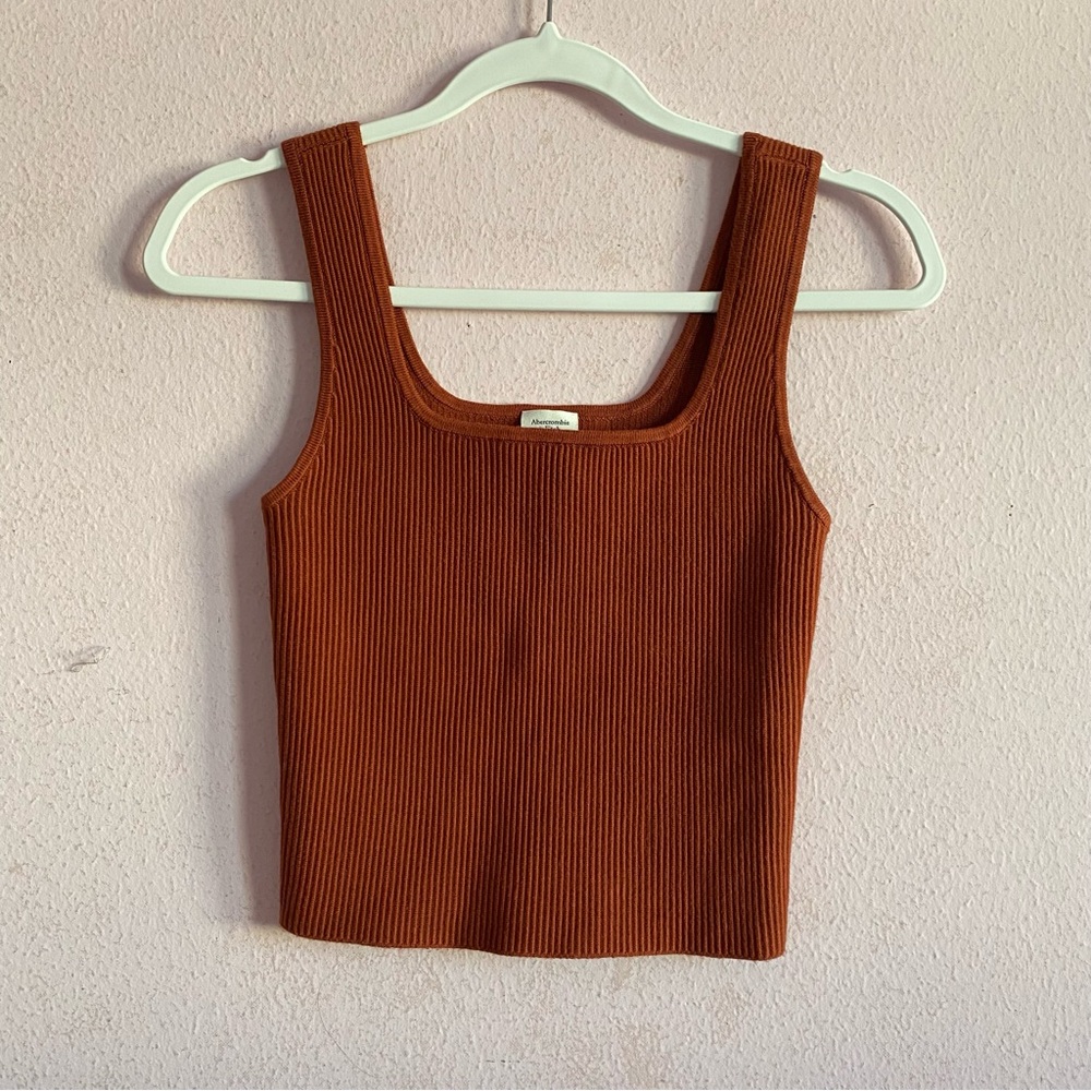 Abercrombie & Fitch Essentials Square neck Ribbed Sleeveless Crop Sweater Tank